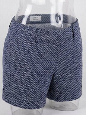 Lady's Taylored Shorts